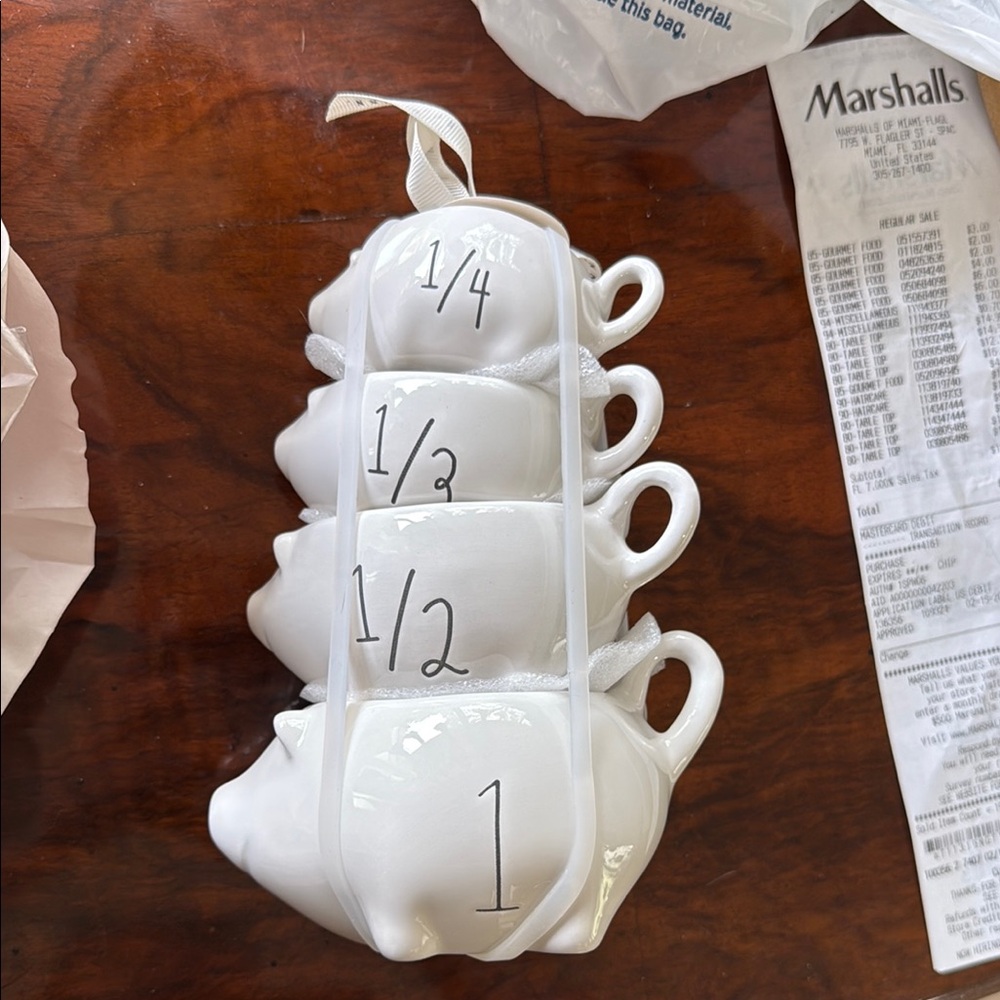 Rae Dunn Pigs Piglets Measuring Cups white set of 4